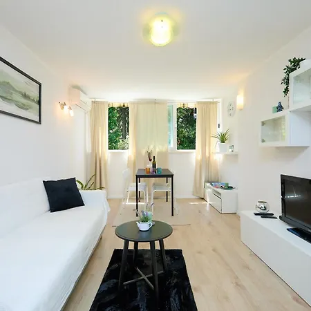 Apartment Promenada- 4Pax With Parking Dubrovnik Buitenkant foto