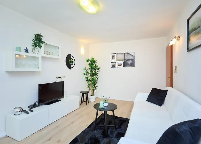 Apartment Promenada- 4Pax With Parking