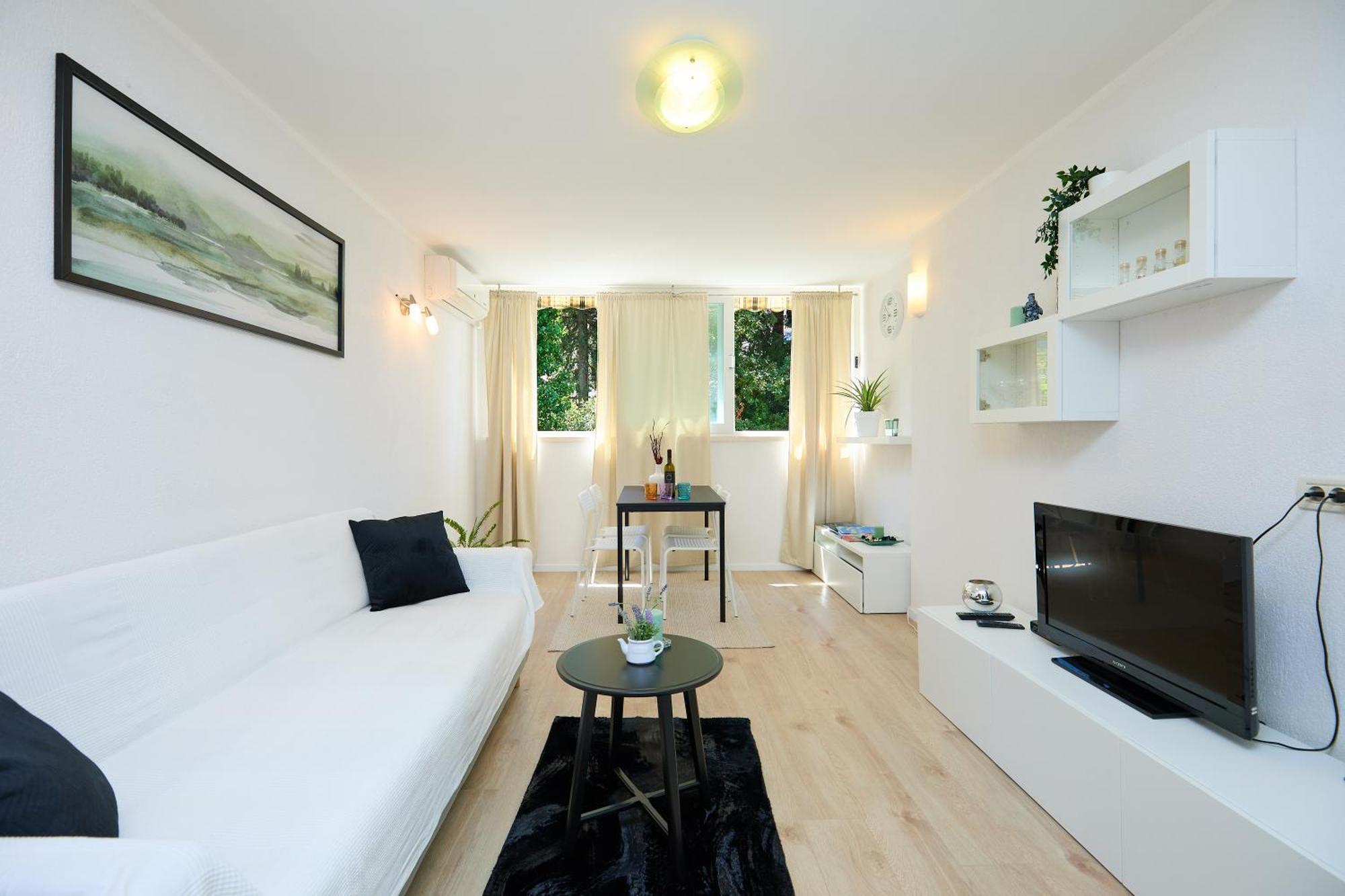 Promenada- 4pax With Parking Apartmán *